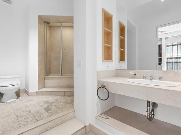 35 East 12th Street image 11 of 14