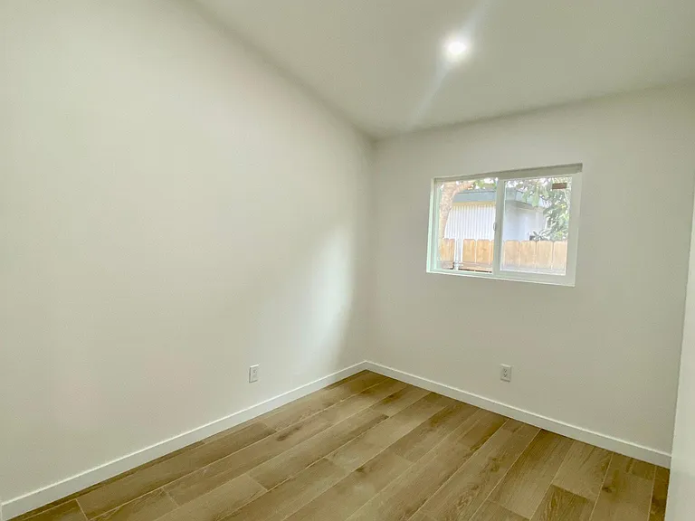 1464 Shipley Ct — Photo 11