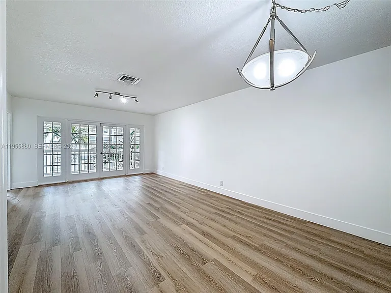 2424 SE 17th Cswy #312B — Photo 24