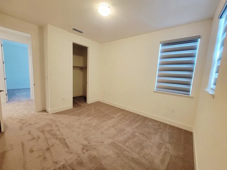 4th bedroom.