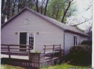 10182 S Edgewater Dr, Silver Lake, IN
