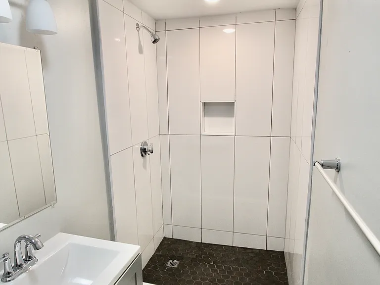 248 Cross St #2 — Photo 7