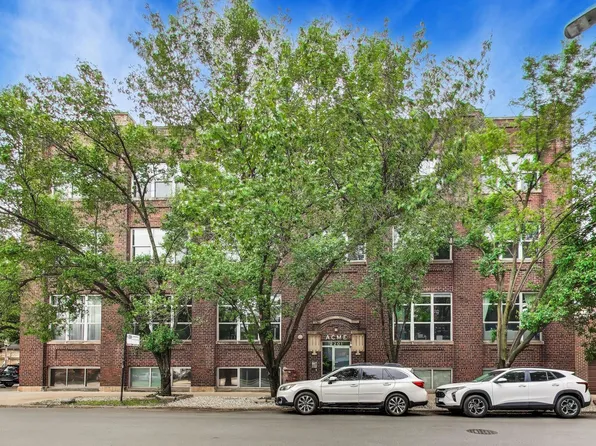 2201 W Wabansia Ave APT 16, Chicago, IL 60647