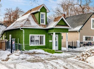 10928 92nd St NW, Edmonton, AB