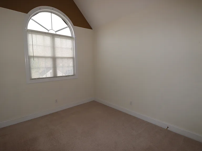 Upstairs Bedroom #3