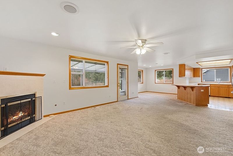5th image of 13822 Meridian Street