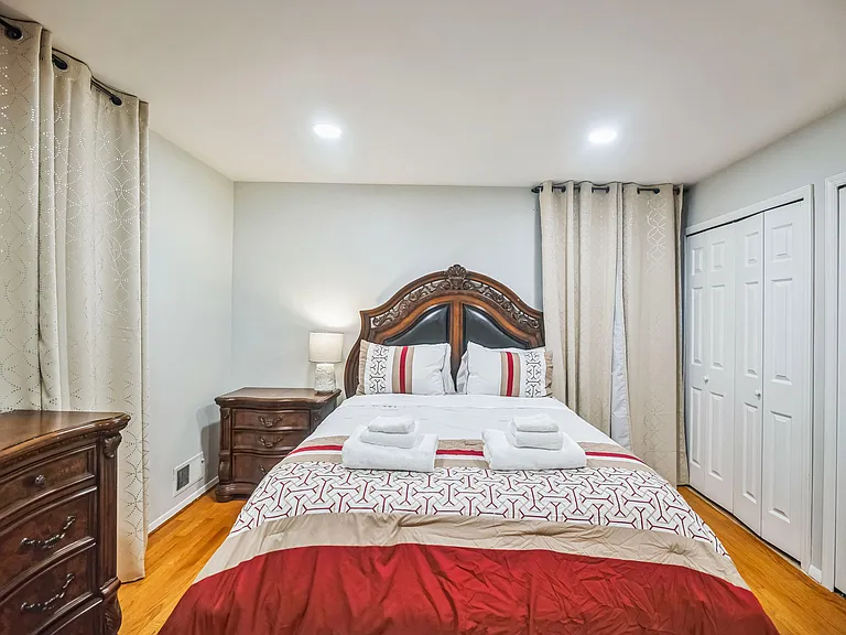 14625 Batavia Dr — Photo 11