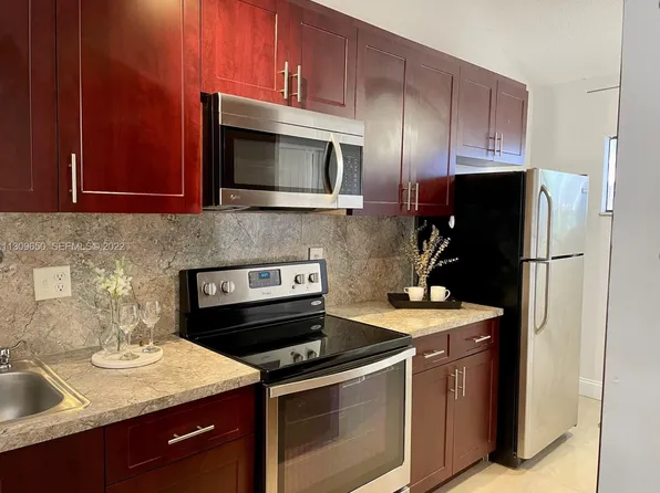 1712 NW 74th Ave #28, Fort Lauderdale, FL 33313