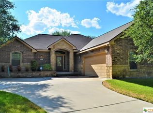 290 Arrowhead Point Rd, Belton, TX 76513