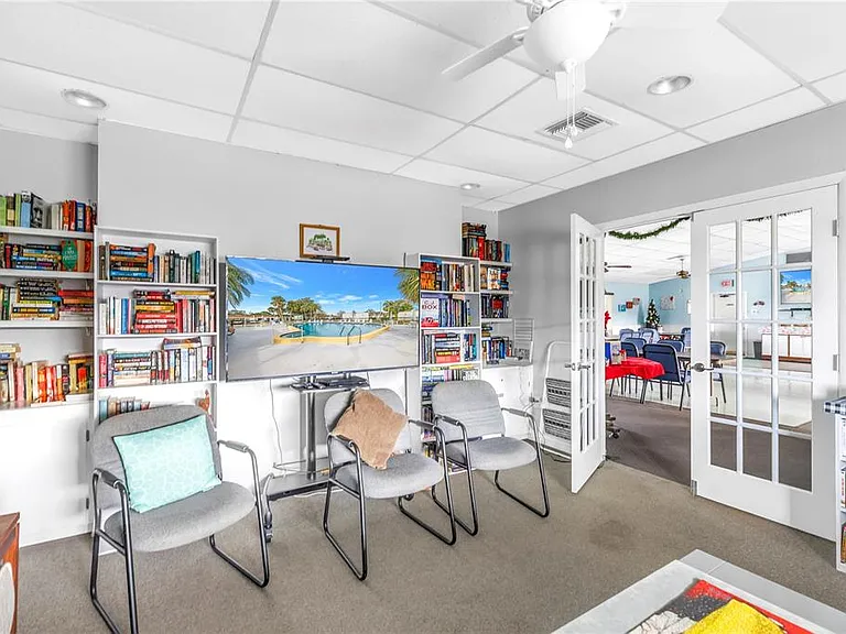 9224 Mission Oaks Blvd — Photo 42