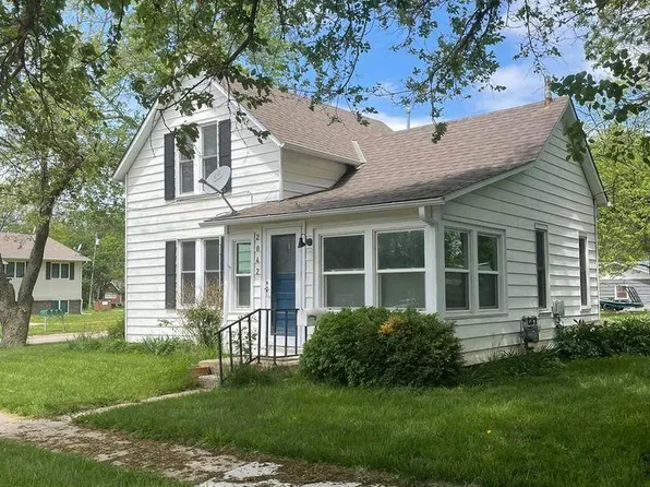 2042 Silver St, Ashland, NE 68003