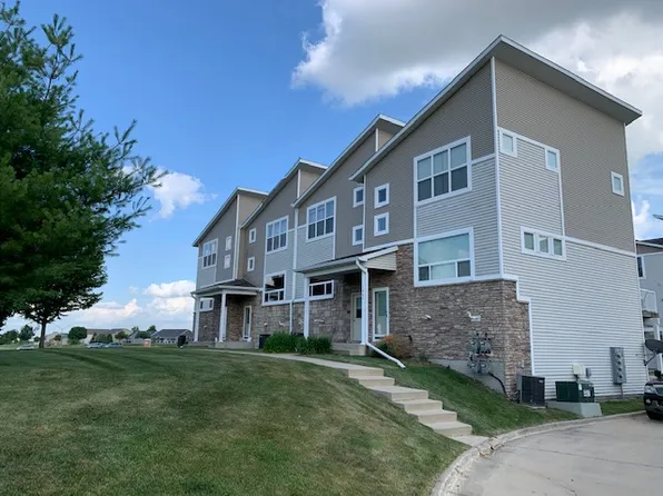 301 SE 11th St Unit 105, Grimes, IA 50111