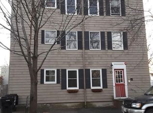 13 March St APT 3, Salem, MA 01970