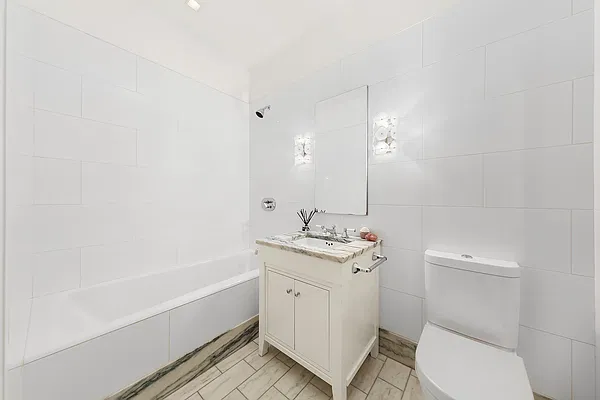 Bathroom, photo 3