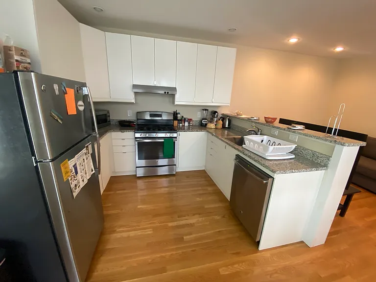 739 Somerville Ave #1 — Photo 4