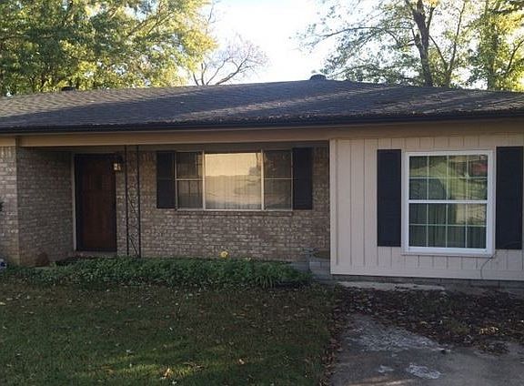 2nd image of 7 Kristi Ln