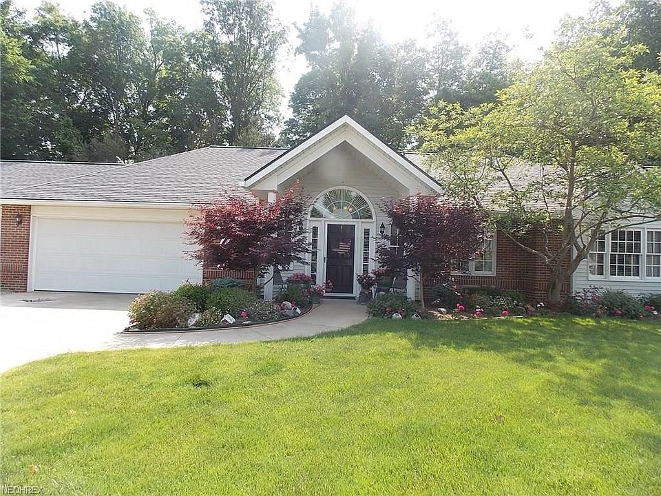 1st image of 440 Georgiana Way