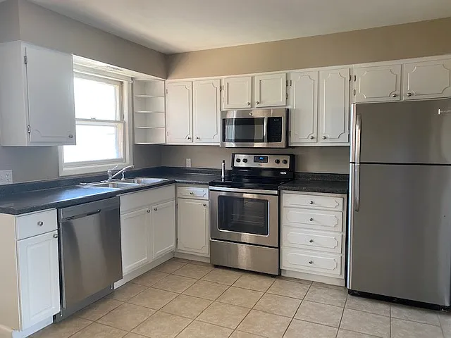 2 bed, 800 sqft, $925 — Photo 4