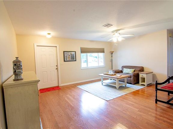 4th image of 2844 Indianwood Dr
