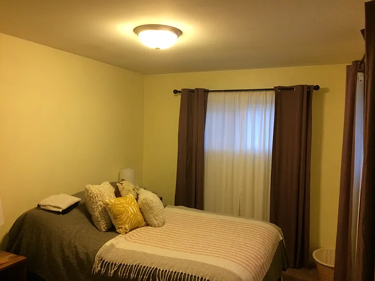 714 5th Ave — Photo 5