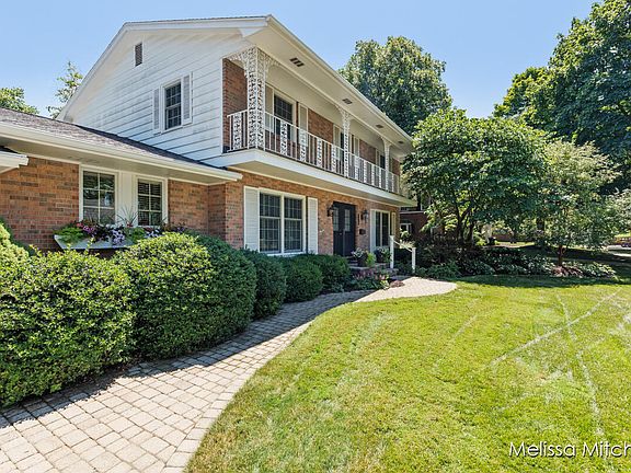 5th image of 1440 Edgewood Ave SE