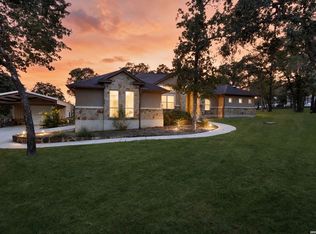 116 Hidden Forest DR, La Vernia, TX 78121
