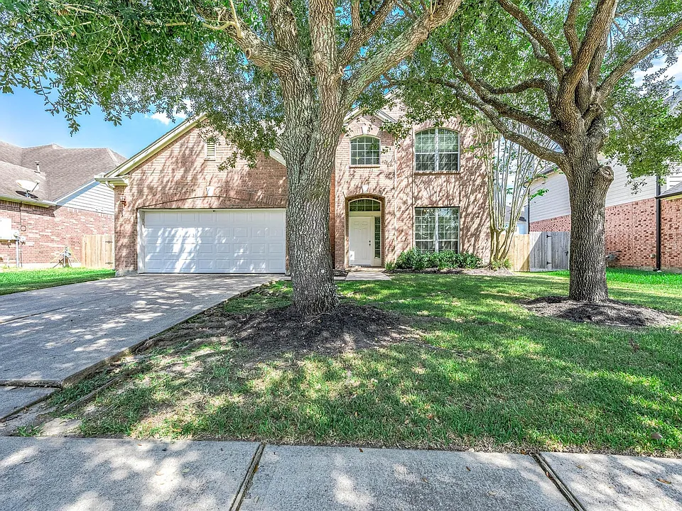 2511 Sunlight Ln