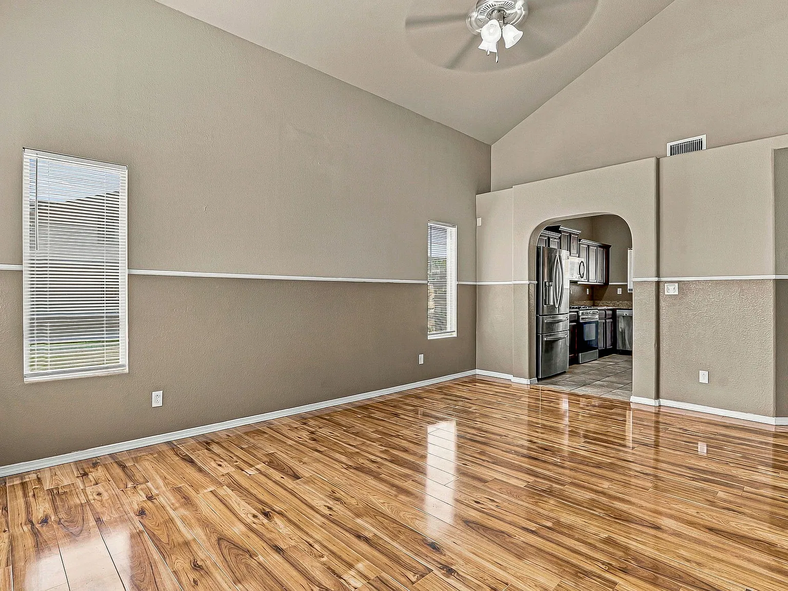 12121 Zavi Place - 1 — Photo 4