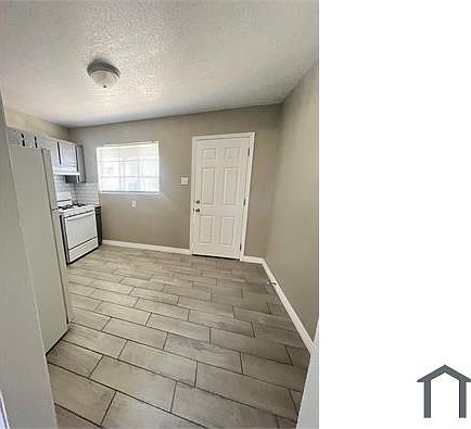 5th image of 534 W Missouri Ave #14