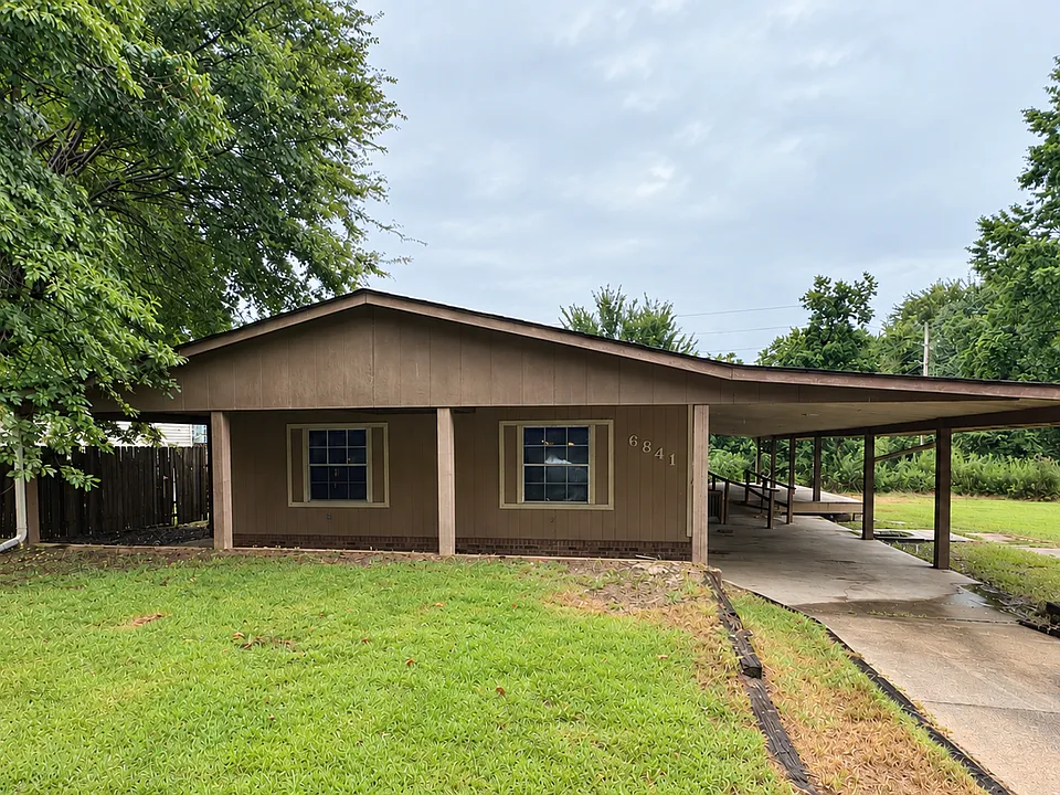 6841 Klug Pines Rd