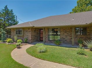303 Ridge Rd, Choctaw, OK 73020