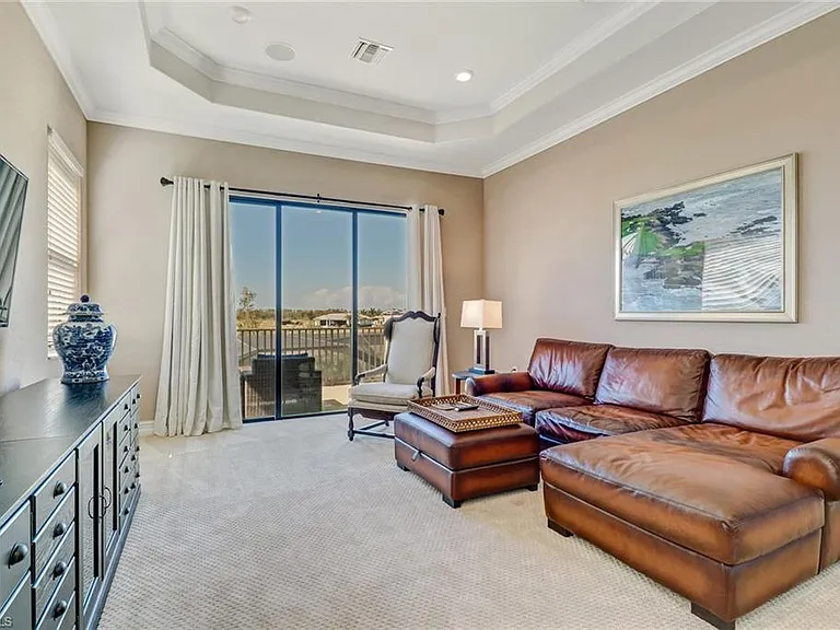 9902 Corso Bello Dr — Photo 37