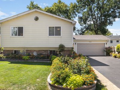 1151 Whitehall St, Lombard, IL, 60148