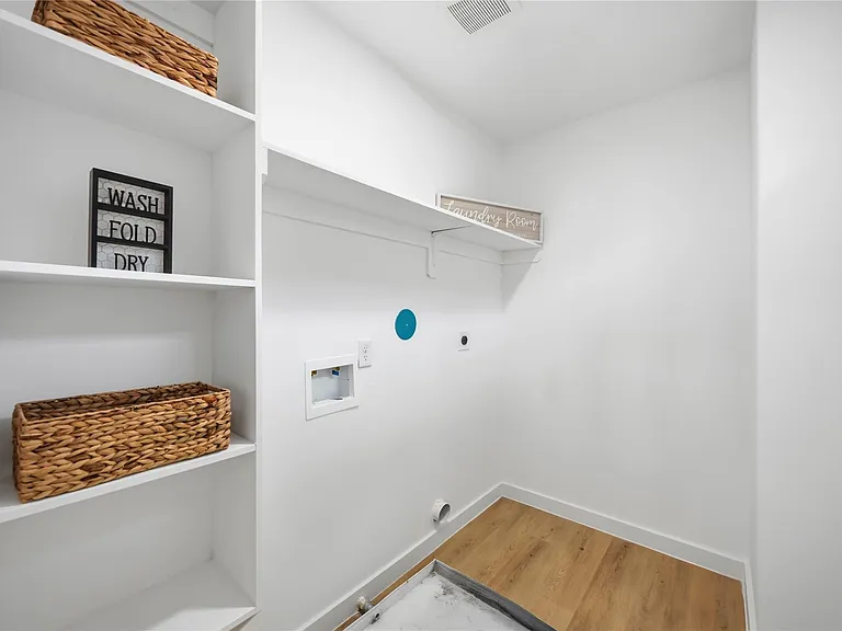7946 Fields St #B — Photo 12
