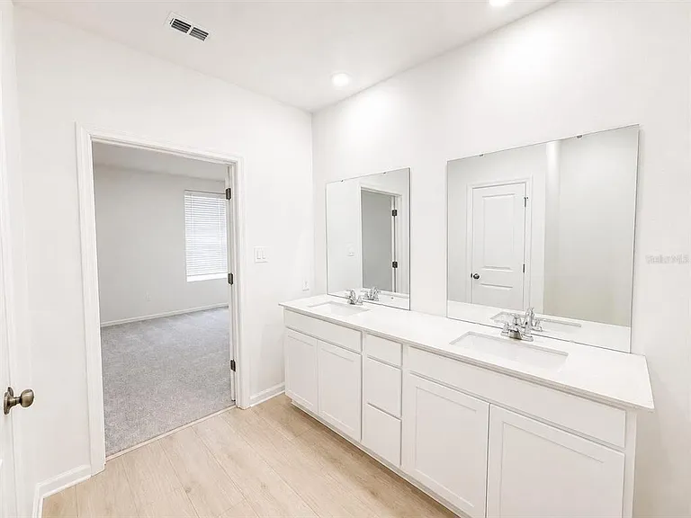 817 House Blvd — Photo 16