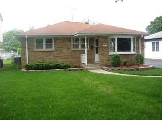 345 Brice Ave, Mundelein, IL