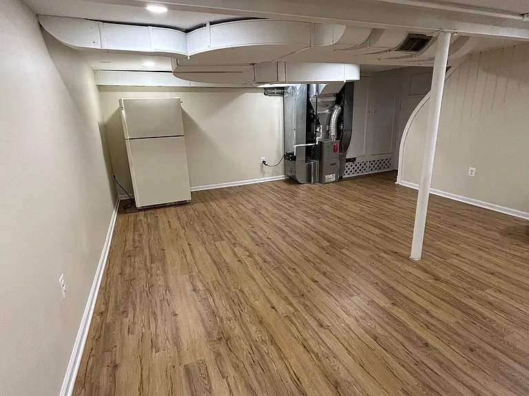 5323 Wilson Blvd — Photo 8