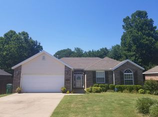3170 Eaglecrest Cir, Springdale, AR 72762
