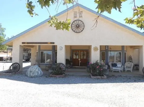 5319 Easy St, Acton, CA 93510