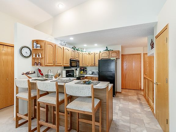4th image of 4300 Lorcardo Dr NE Unit D