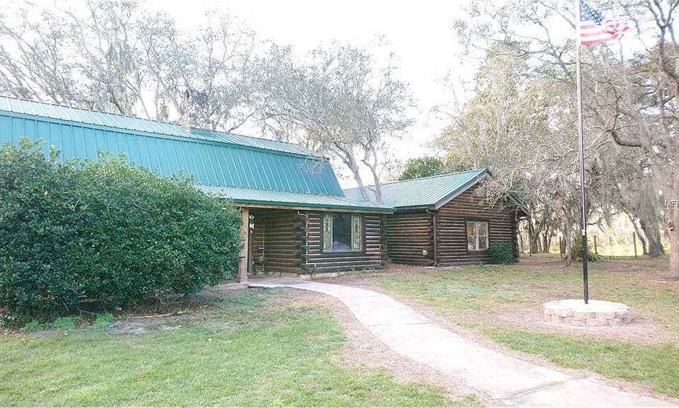 1st image of 164 Riverwoods Dr