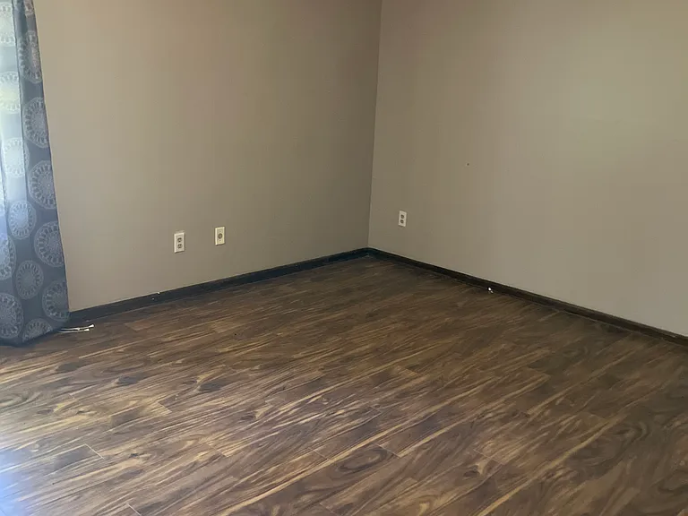 649 Will Scarlet Way — Photo 2