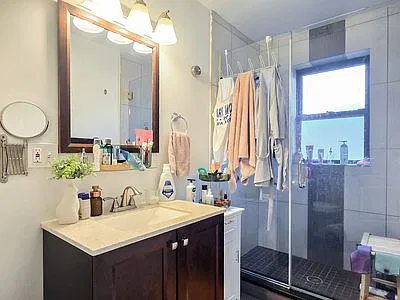 1 bed, 700 sqft, $1,875 — Photo 4