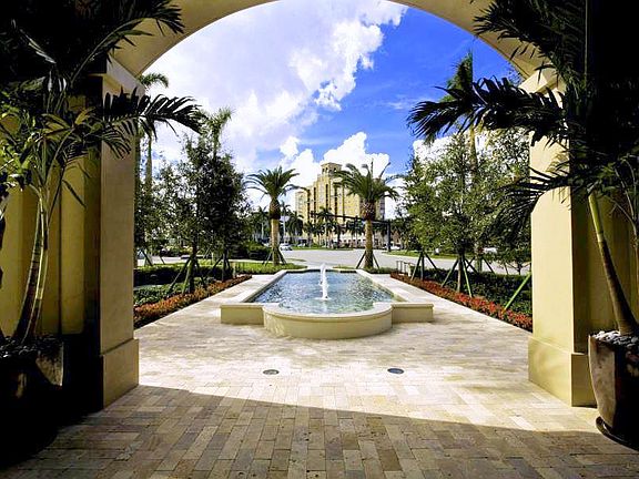 2nd image of 550 Okeechobee Blvd APT 1103