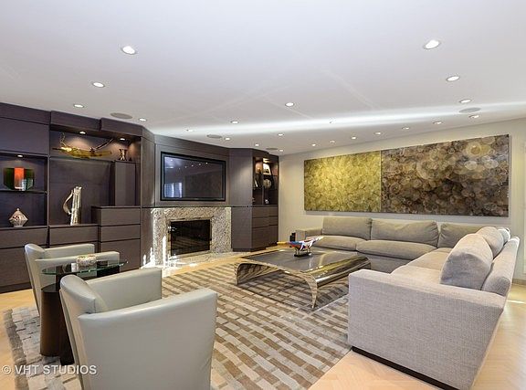 3rd image of 3225 Brandess Dr