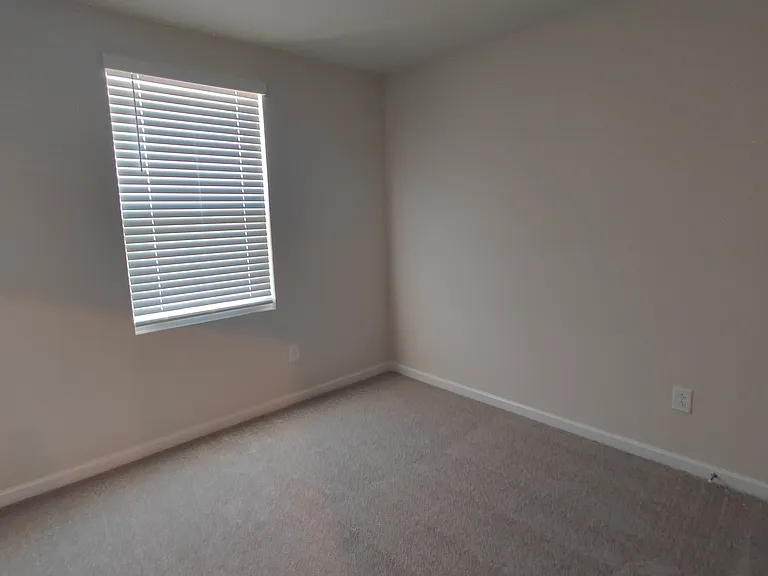 572 Wheatland Country Rd — Photo 3