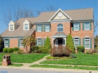 2900 Duffield Ln, Sinking Spring, PA 19608