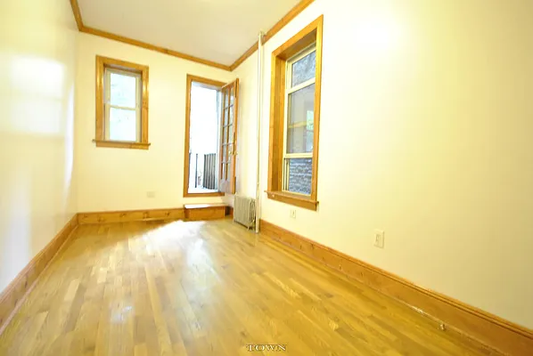 Rented by Town Residential | media 14