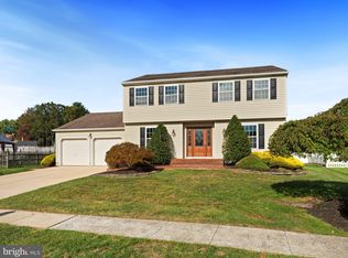 11 Split Rail Ln, Marlton, NJ 08053