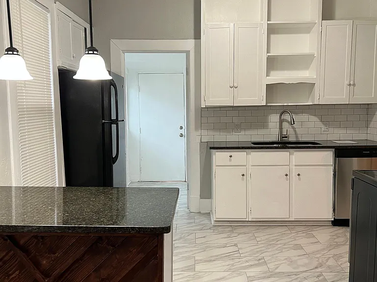 3921 N Youngs Blvd — Photo 9